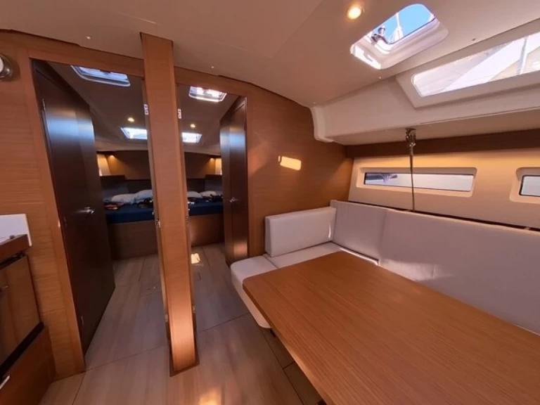 Jeanneau Sun Odyssey 490 da affittare a  Palma de Maiorca
