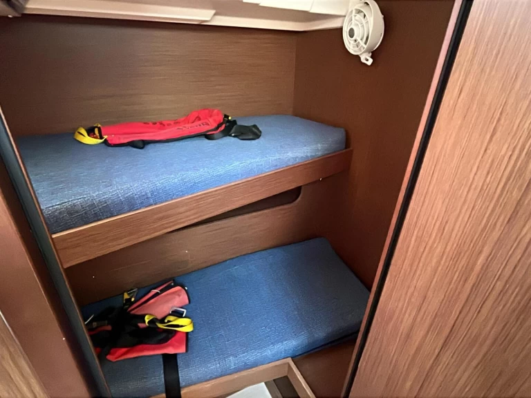 Noleggio Barca a vela con o senza skipper Bénéteau a Santa Cruz de Tenerife