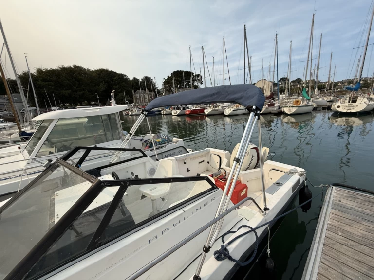 Noleggio a Perros-Guirec – Bayliner Trophy 2002 su SamBoat