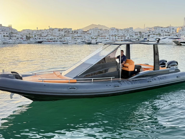 Noleggio Gommone Tormenta con patente nautica