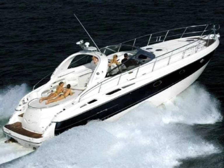 Noleggio barche Cranchi Mediterranee 50 a Blanes su Samboat