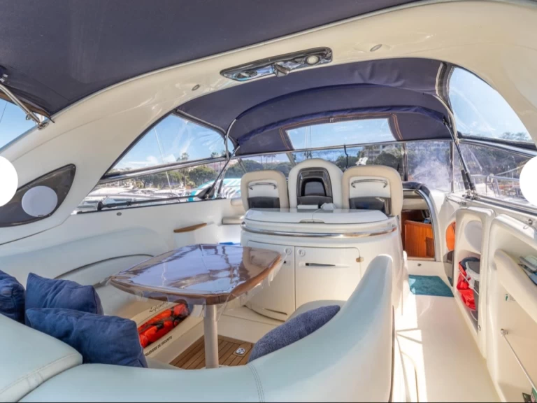 Noleggio Barca a motore con o senza skipper Cranchi a Blanes