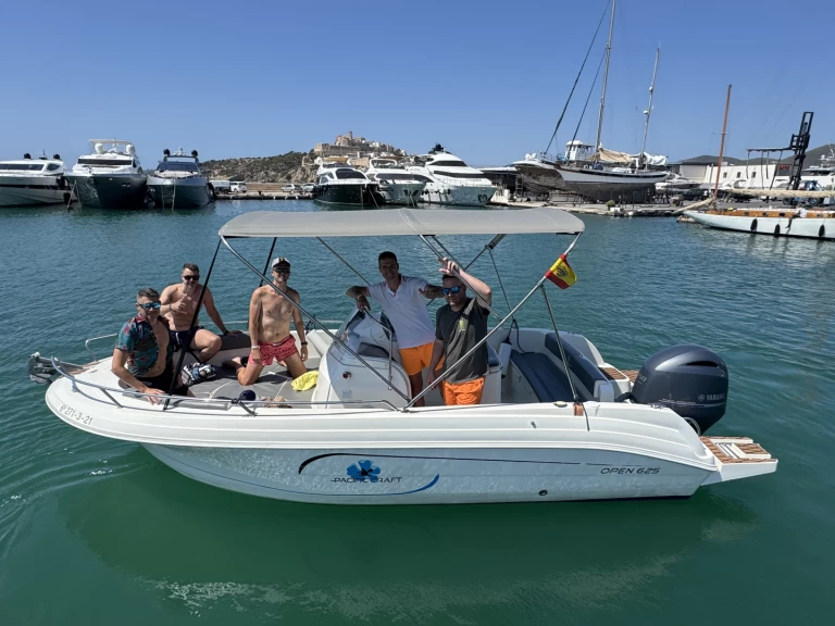 Noleggio Barca a motore con o senza skipper Pacific Craft a Ibiza Town