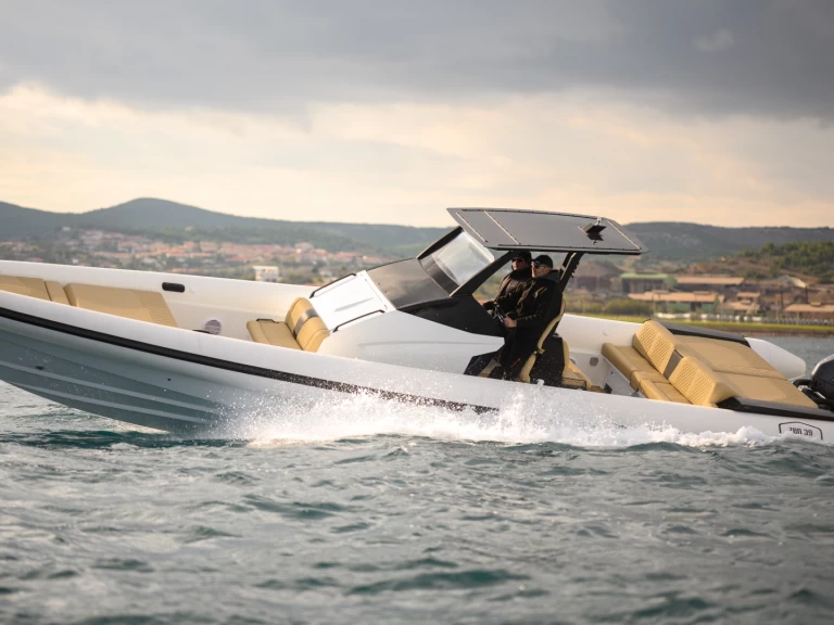 Noleggio Barca a motore a Pounta – ZEN MARINE ZEN 40S