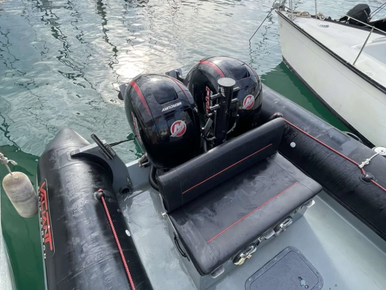 Noleggio a Toulon – Valiant Karbon 750 sport 6  su SamBoat