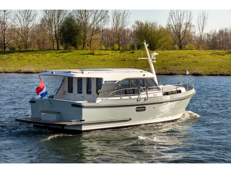 Noleggio Barca a motore a Werder (Havel) – Linssen Linssen 30 SL Sedan