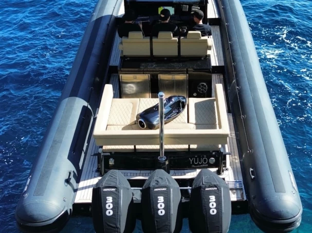 Gommone a noleggio a Hyères al miglior prezzo