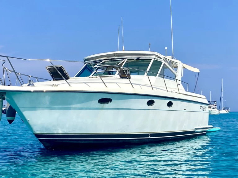 Barca a motore a noleggio a Stintino al miglior prezzo