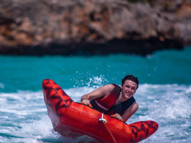 Noleggio Barca a motore con o senza skipper Bénéteau a Agay