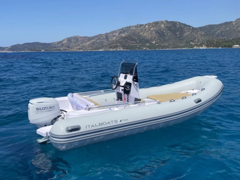 Noleggio Gommone Italboats con patente nautica
