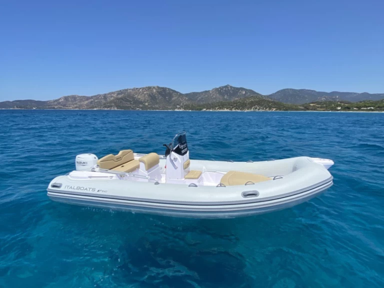 Noleggio a Villasimius – Italboats Predator 540 su SamBoat