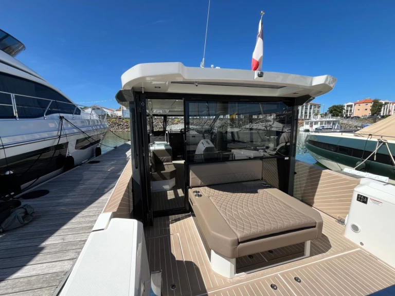 Saxdor Saxdor 400 GTC da affittare a  Les Sables-d'Olonne