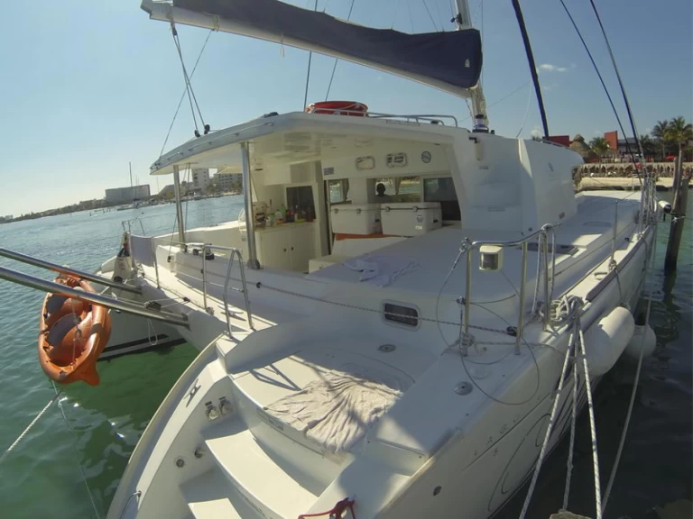 Noleggio barche Cancún economico 550