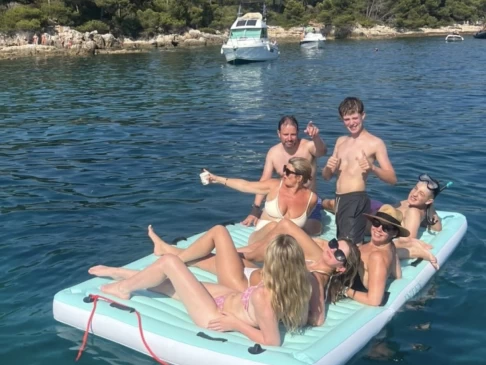 Noleggio a Cannes – Bénéteau Flyer 7.7 SUNdeck su SamBoat