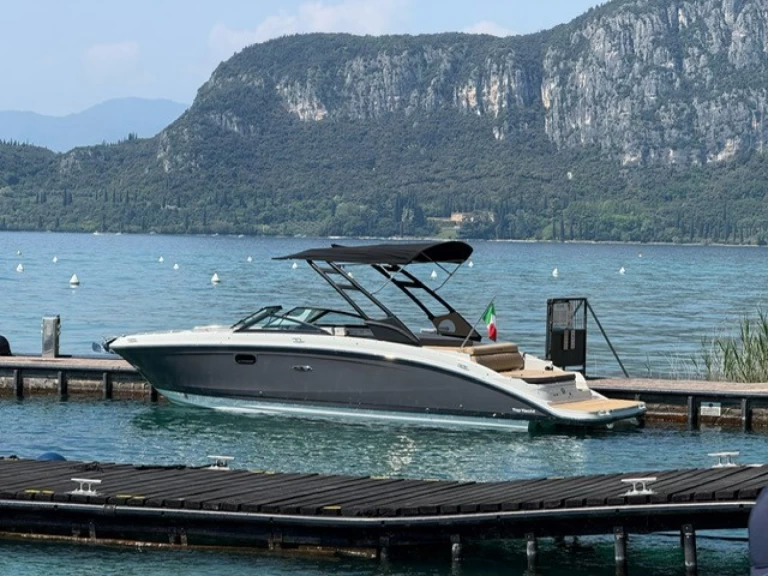 Noleggio a Bardolino – Sea Ray Sea Ray 270 SDX su SamBoat