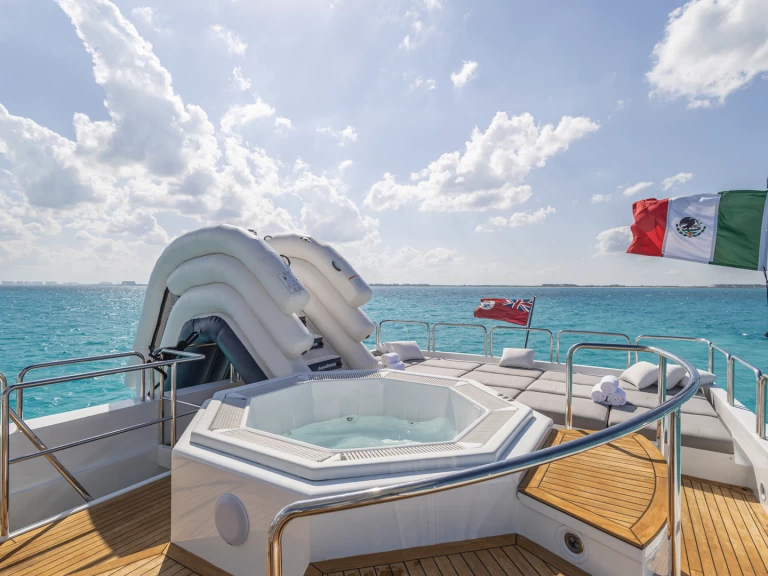Noleggio barche Heesen 115 a Cancún su Samboat