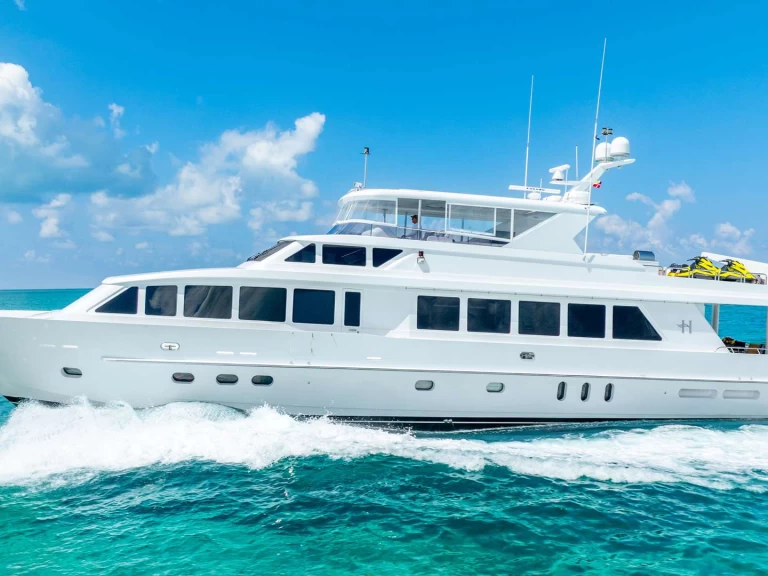 Noleggio Yacht di lusso Hargrave con patente nautica