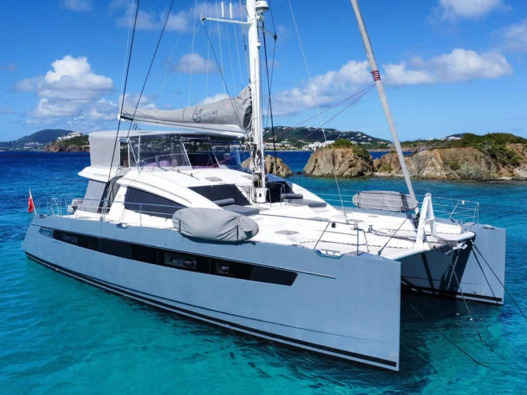 Noleggio barche Privilege ALLURE 64 a Grenadines su Samboat