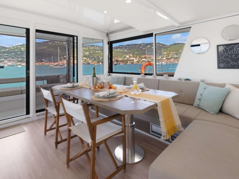 Noleggio Yacht di lusso a Isole Vergini Americane – Bali Cleopatra