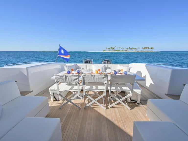 Noleggio barche Mangusta TOTAL a Hurricane Hole su Samboat