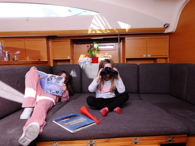 Noleggio barche Palaio Faliro economico Elan Impression 444