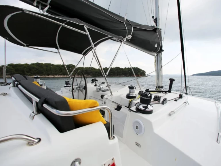 Noleggiare una Lagoon Lagoon 440 a Ibiza Town