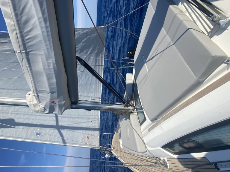 Noleggio Barca a vela a Salerno – Bénéteau Oceanis 43