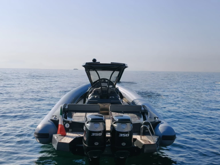 Noleggio barche Panamera Yacht PY 100 T Top a Napoli su Samboat