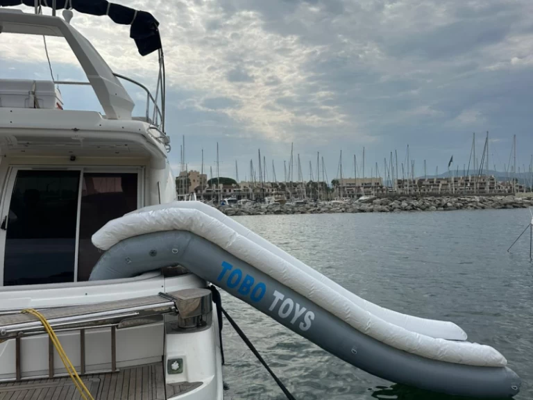 Noleggio a Saint-Tropez – Sealine F425  su SamBoat