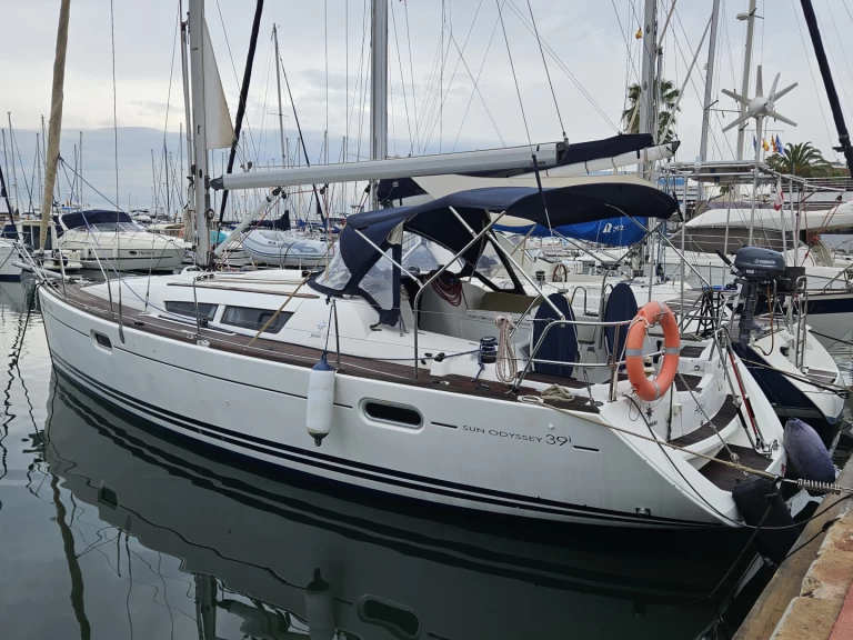 Noleggio a Port Balís – Jeanneau Sun Odyssey 39i Performance su SamBoat