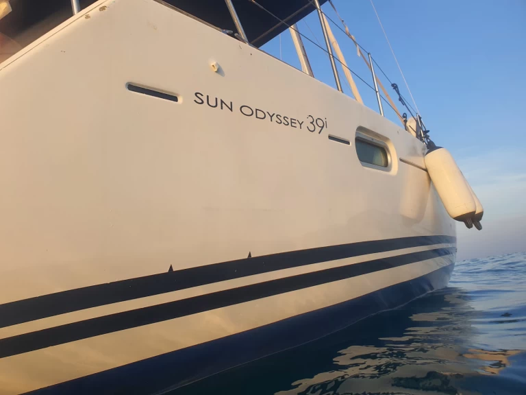 Noleggiare una Jeanneau Sun Odyssey 39i Performance a Port Balís