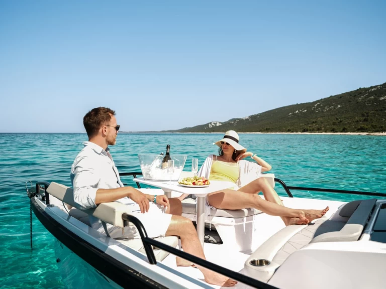 Noleggiare una Axopar Axopar 29 Sun Top a Zaton