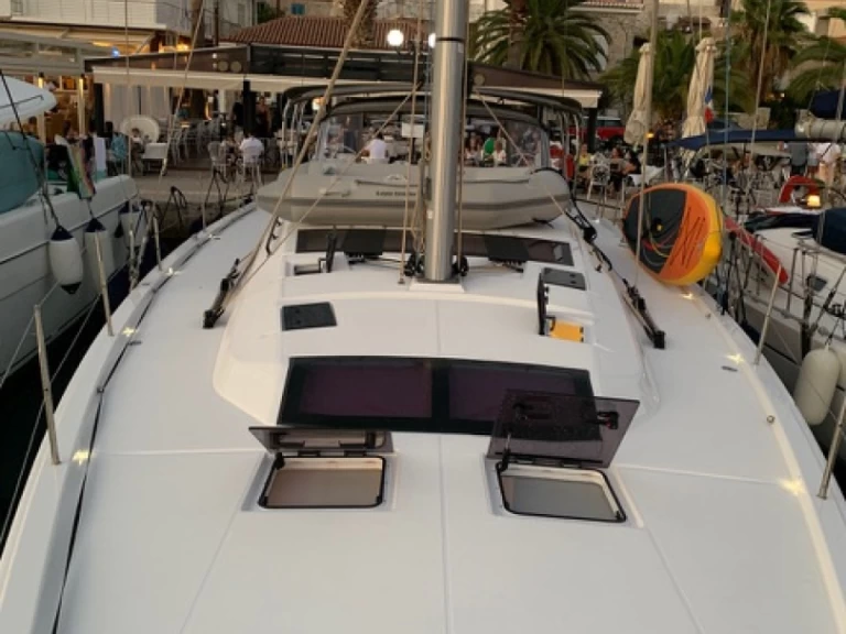 Dufour Dufour 530 da affittare a  Lávrio