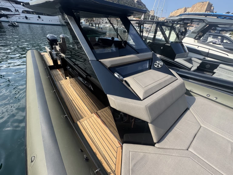 Noleggio Gommone con o senza skipper Sea Water a Bonifacio Port