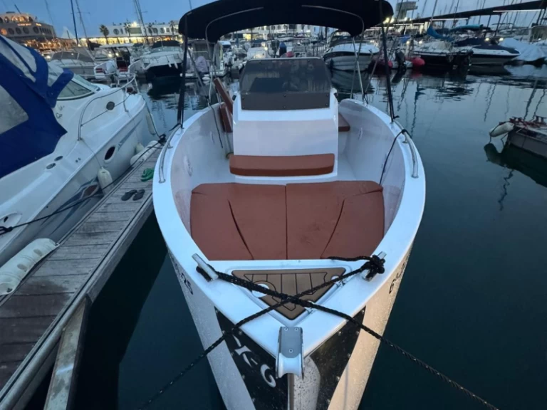 Noleggio a Alicante – Boats maks Catt X6 su SamBoat