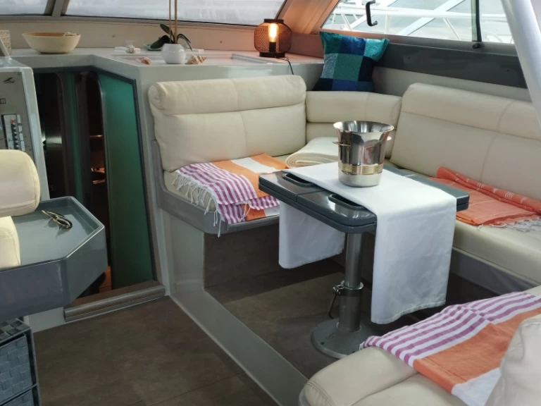 Noleggiare una Ferretti Holiday Sea  a Cannes