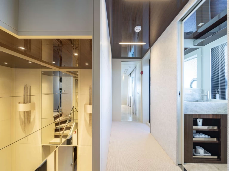 Noleggio barche El Toro economico ELYSIUM I