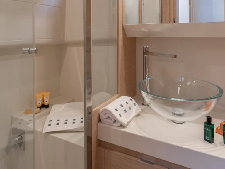 Barca a motore a noleggio a Golfe-Juan al miglior prezzo