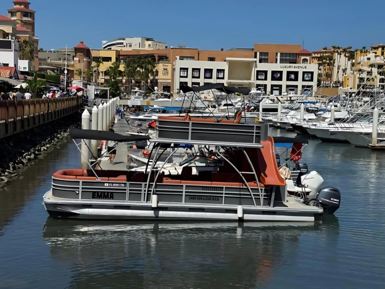 Noleggio Yacht di lusso a Cabo San Lucas – Custom Made Custom made