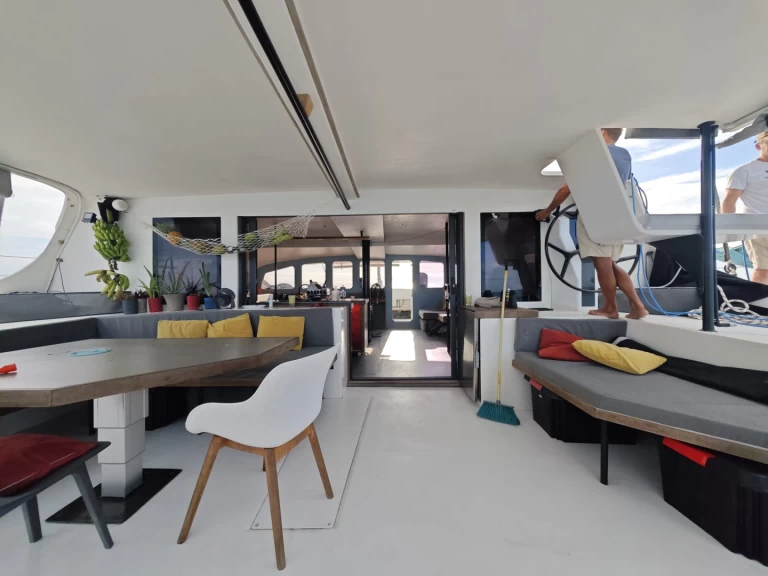 Noleggio Catamarano a Raiatea – Oyacht Class6