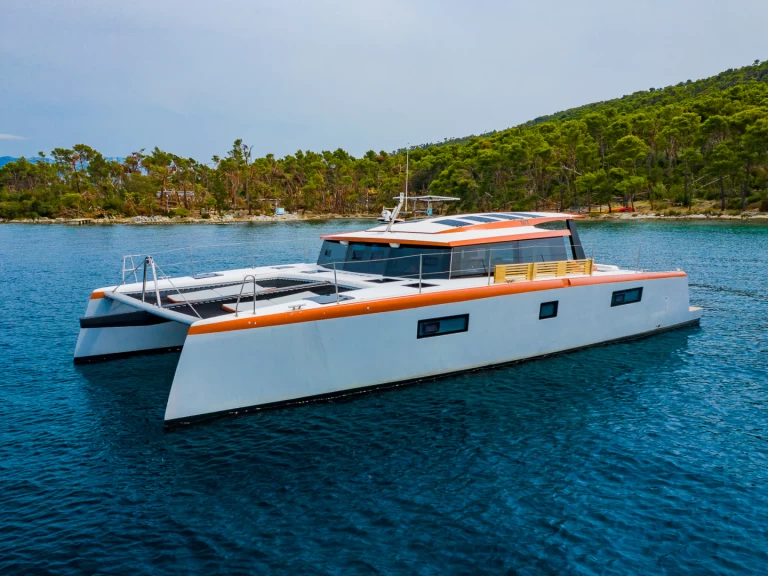 Noleggiare una Luna Luna 47 Power a Spalato