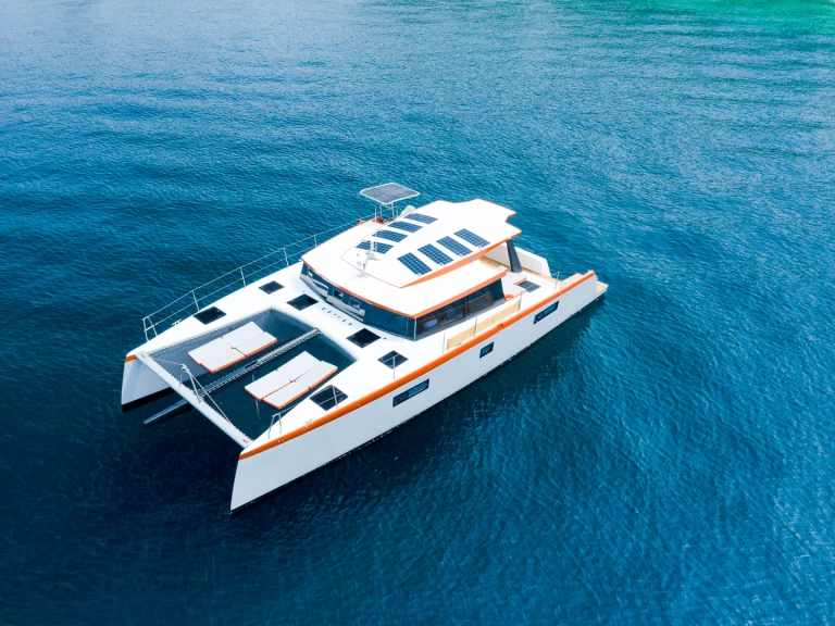 Noleggio a Spalato – Luna Luna 47 Power su SamBoat