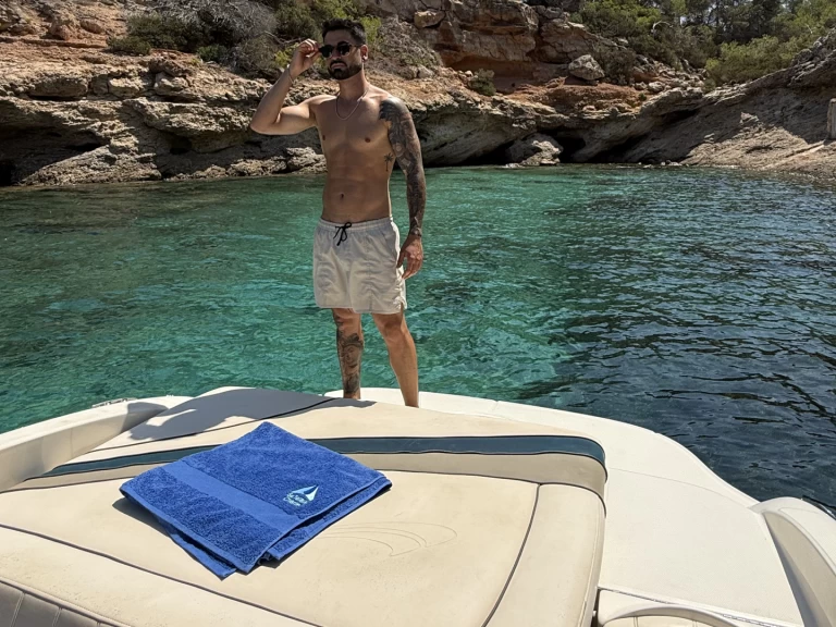 Noleggiare una Sea Ray Sea Ray 220 Select a Sant Antoni de Portmany