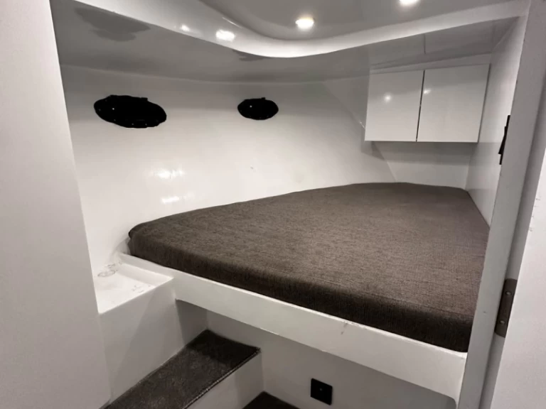 Noleggio Yacht di lusso Princess con patente nautica