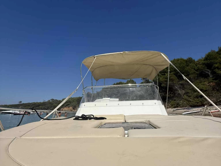 Noleggio Barca a motore Pacific Craft con patente nautica