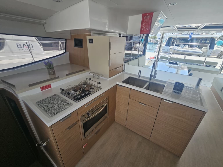 Noleggio barche Bali Bali 4.8 (6+1 cab) a Álimos su Samboat