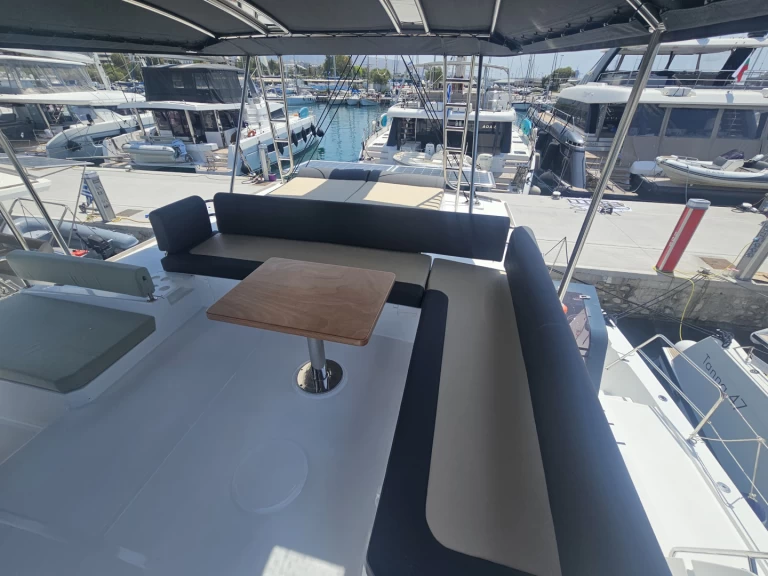 Noleggio Catamarano con o senza skipper Bali a Álimos