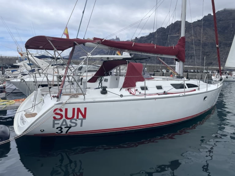 Noleggio barche Jeanneau Sun Fast 37 a San Miguel De Abona su Samboat