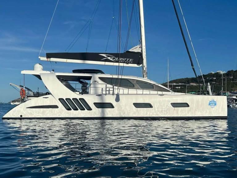 Noleggio Yacht di lusso Xquisite Yachts con patente nautica