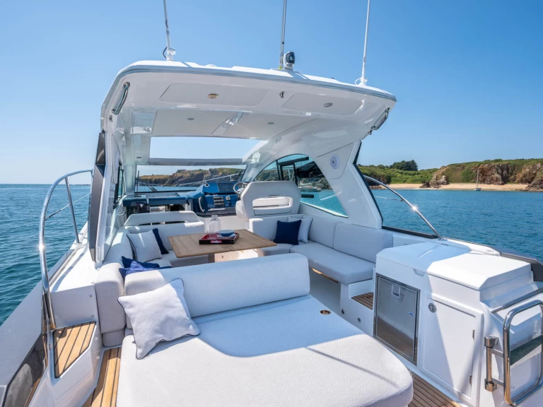 Noleggio barche Ajaccio economico Gran Turismo 36